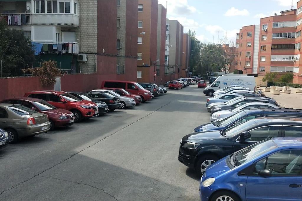 Palomar Mostoles Superhost Con Garaje 5 Pax Kültér fotó