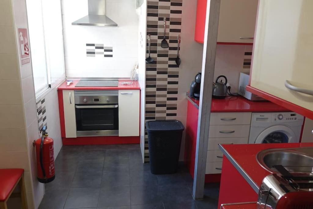 Palomar Mostoles Superhost Con Garaje 5 Pax Kültér fotó